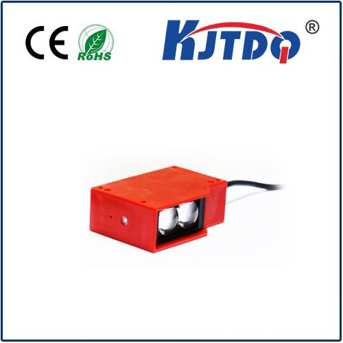 KJT-FS100 long-distance photoelectric switch IP67 NPN PNP