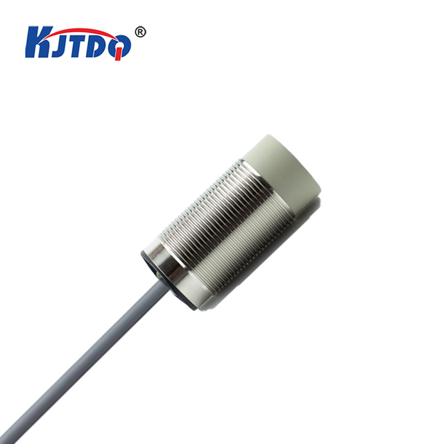 KJT M30 3 Wire 10V 18V Sn 10mm Flushed IP67 PNP Analog Plug Inductive Proximity Sensor 