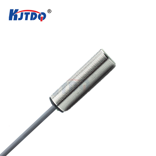 KJT M18 3 Wire 24V 30V Sn 5mm Flushed IP67 PNP Analog Proximity Sensor