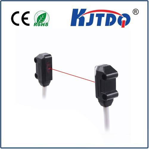 KJT-FWK miniature photoelectric switch IP67 NPN PNP