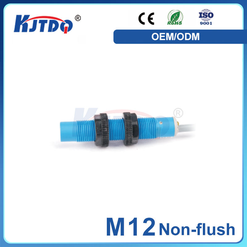 M12 2 Wire PNP NPN Sn 4mm IP67 Capacitive Proximity Sensor With CE